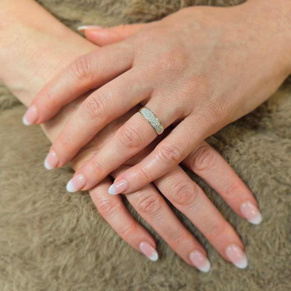 9ct Gold 0.25 Carat Natural Diamond Cluster Eternity Ring