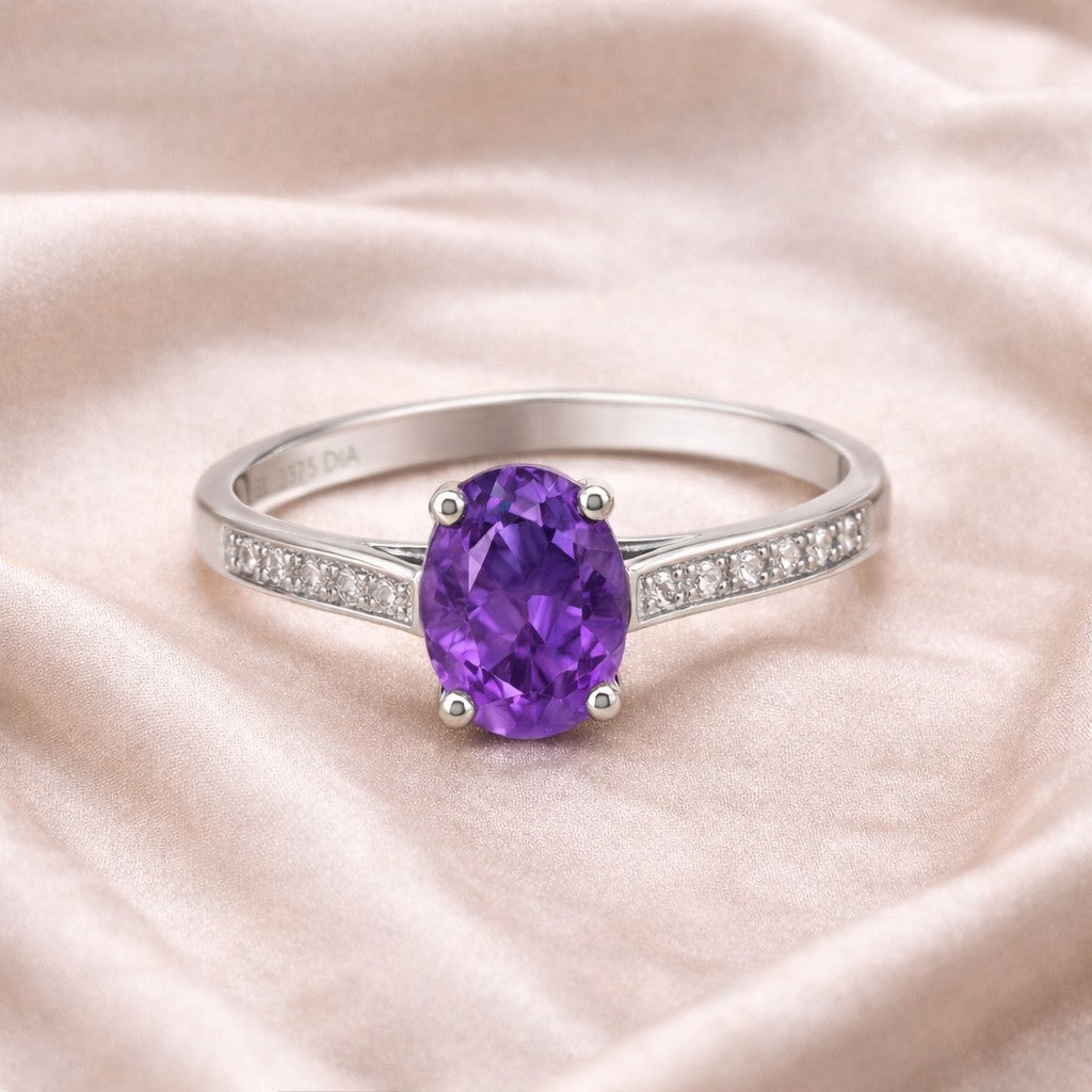 9ct White Gold Women Oval Amethyst and 0.05ct Diamond Engagement Ring