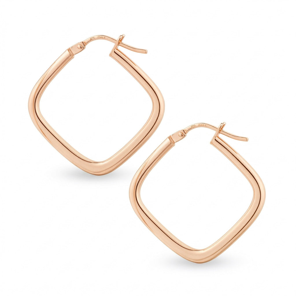 Kite Shaped Small - detail view | Prime Jewellery