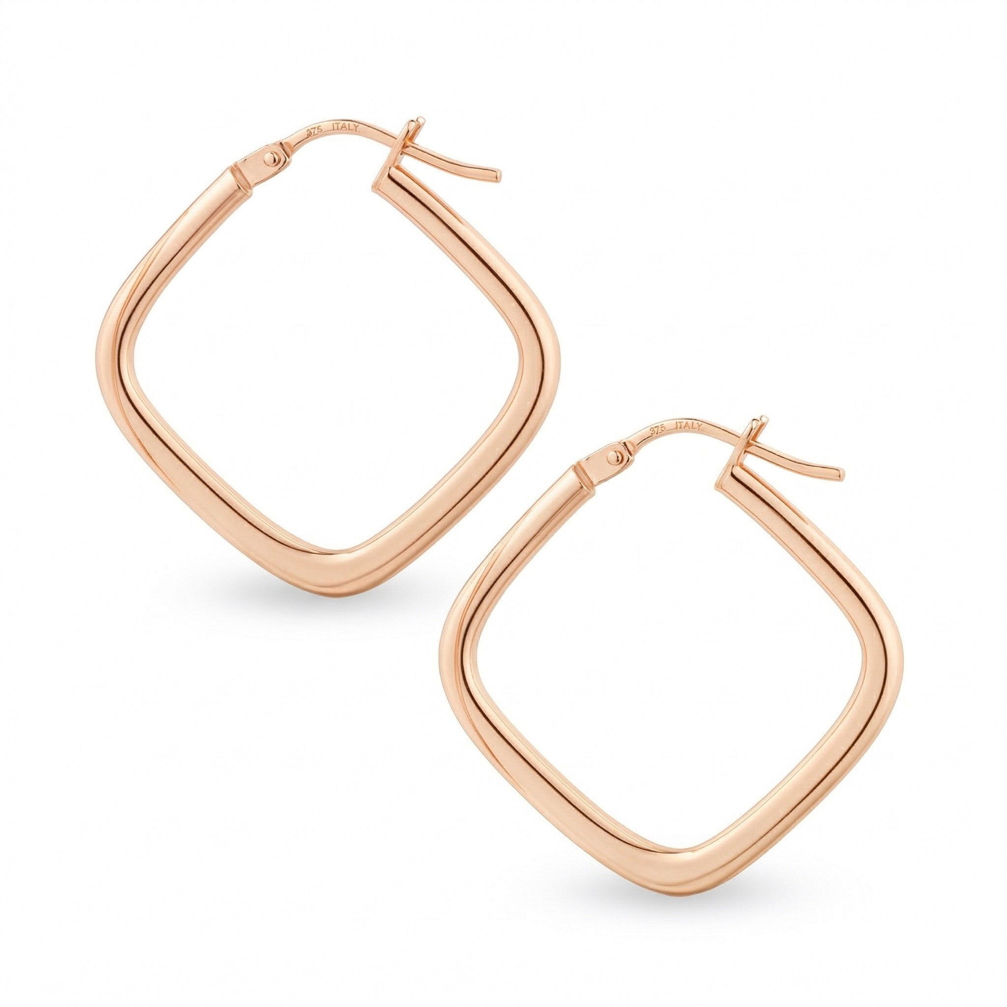 Kite Shaped Small - detail view | Prime Jewellery