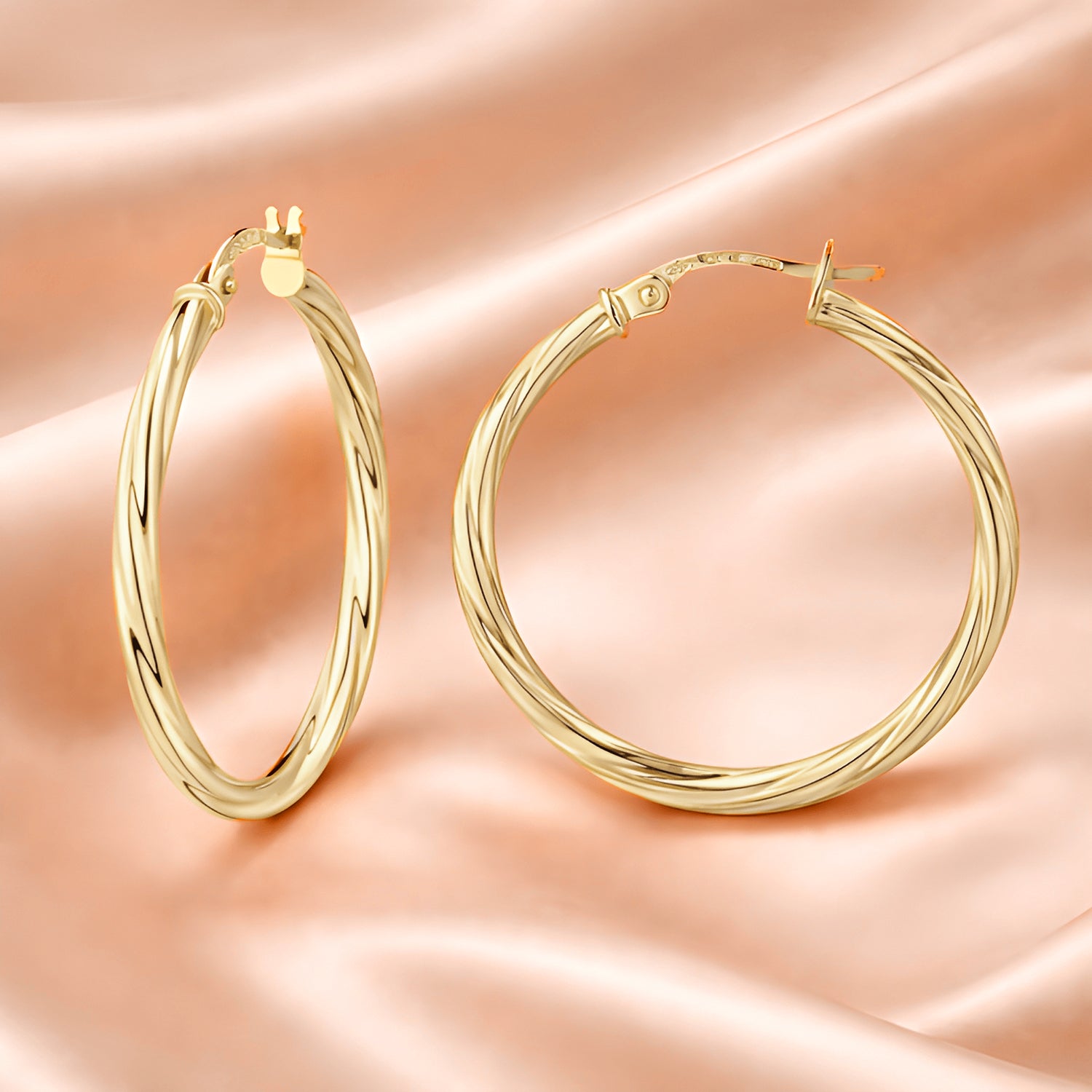 Hoop Earrings - detail view | Prime Jewellery