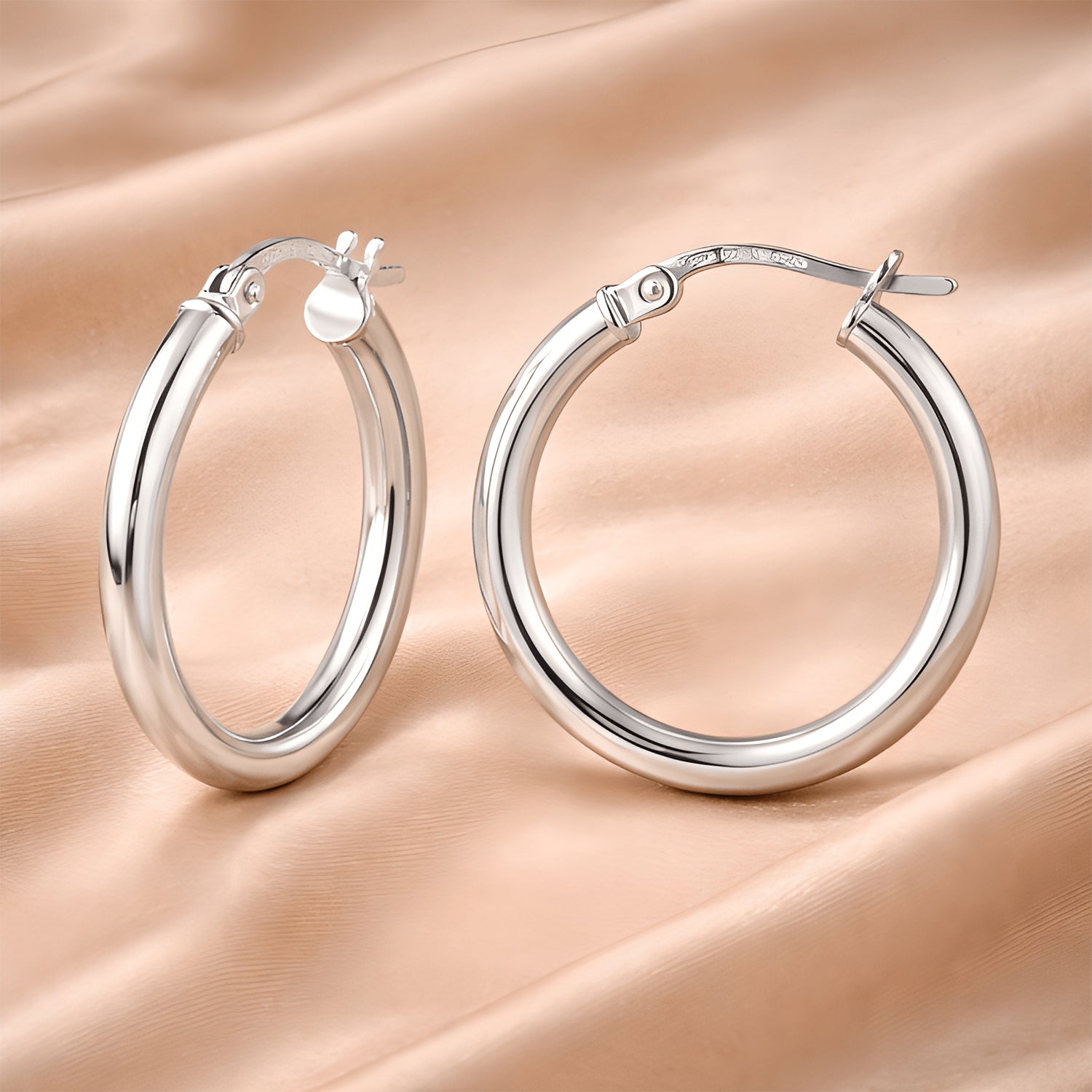 Hoop Earrings - detail view | Prime Jewellery
