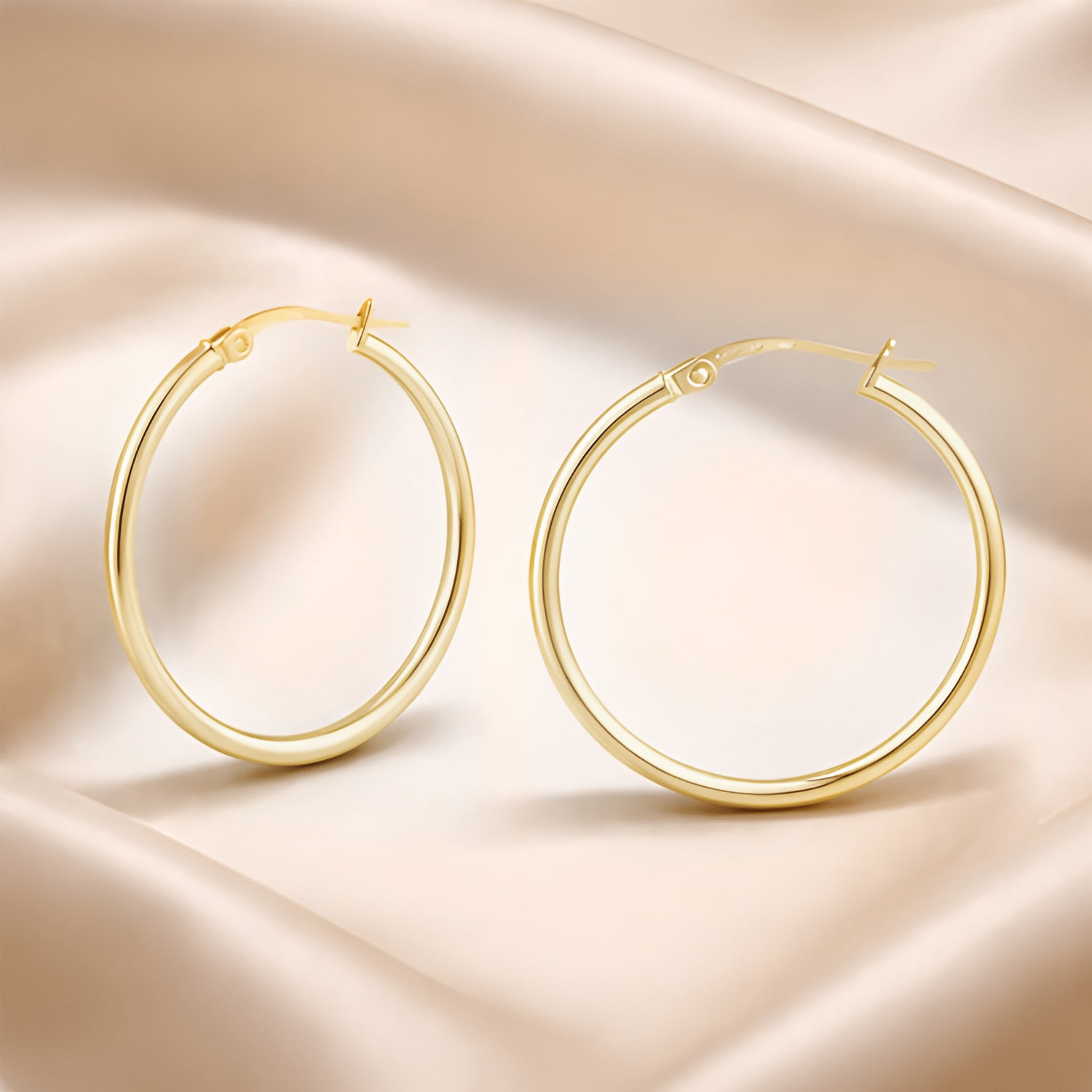 Hoop Earrings - detail view | Prime Jewellery